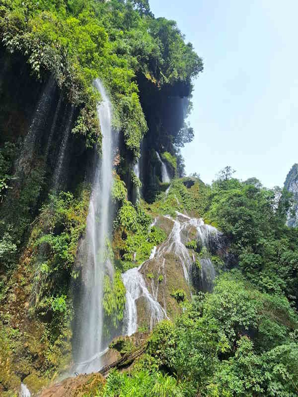 Catarata del Rio Derrepente en Semana Santa Tincco Tours Catarata del Rio Derrepente en Semana Santa Tincco Tours Tingo Maria